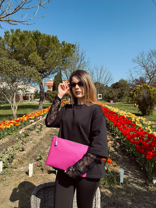 Felpa con manica in pizzo nera