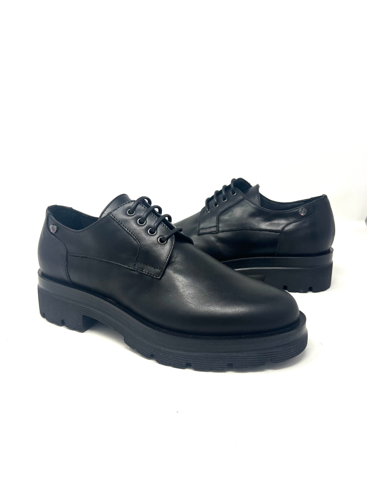 Francesina con lacci in pelle nero -RZ40A5N
