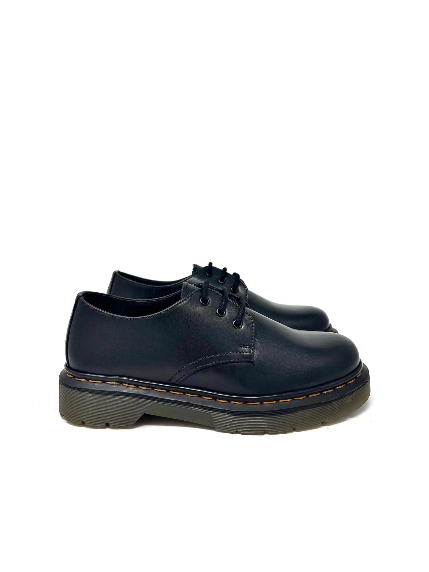 Derby cucitura fondo pelle nero -DOC02
