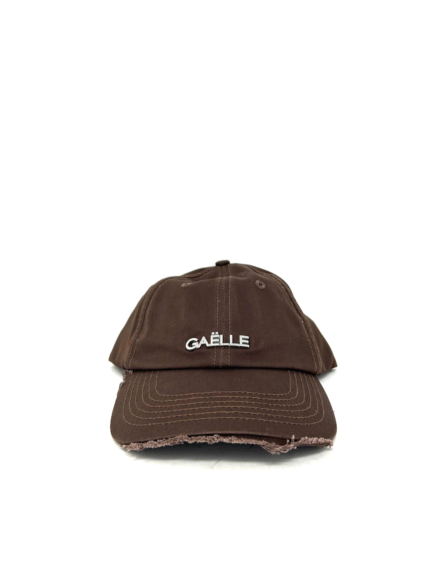 Cappellino con visiera sfrangiata marrone-GAACW02243