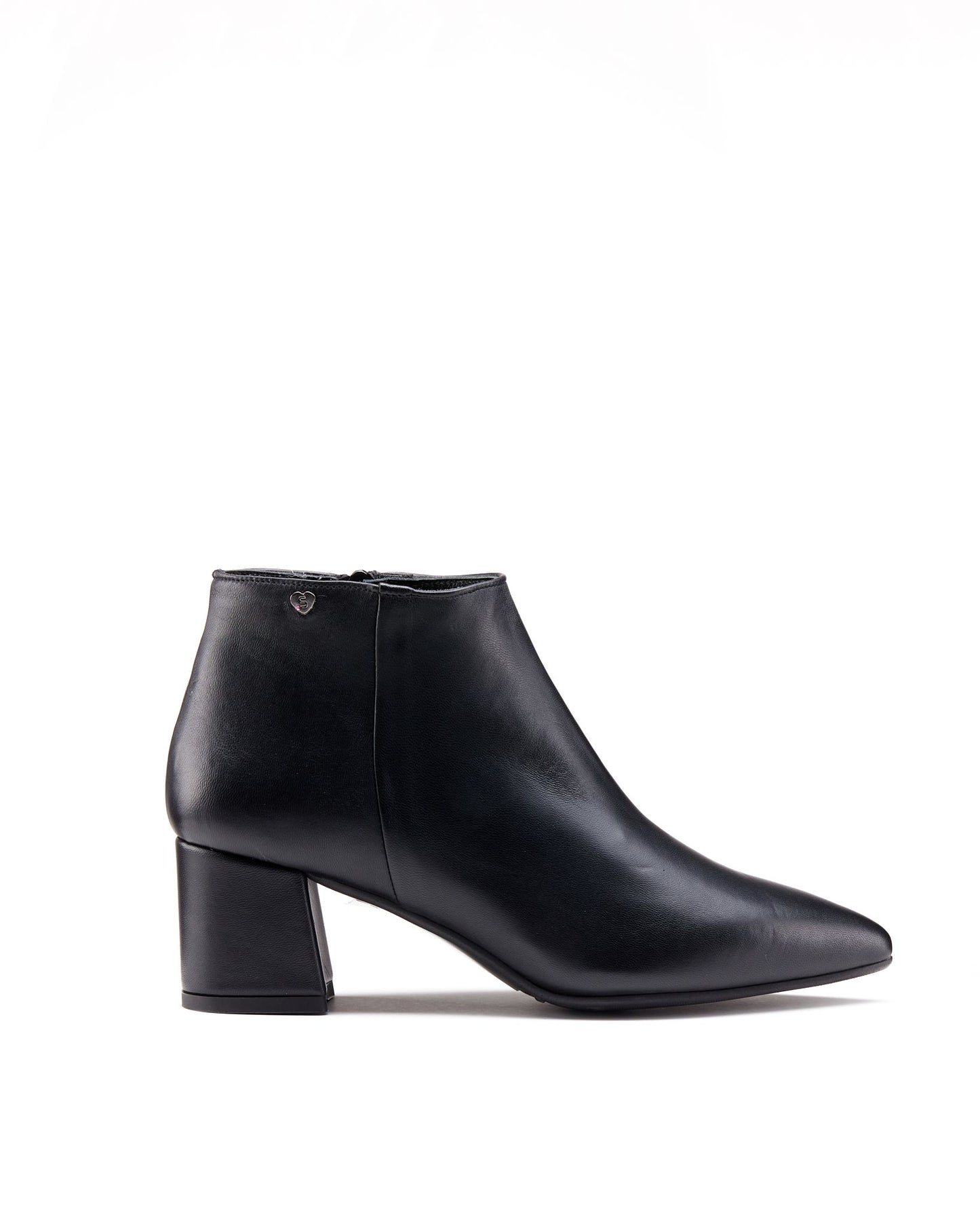 Ankle boot in nappa nero -I23420