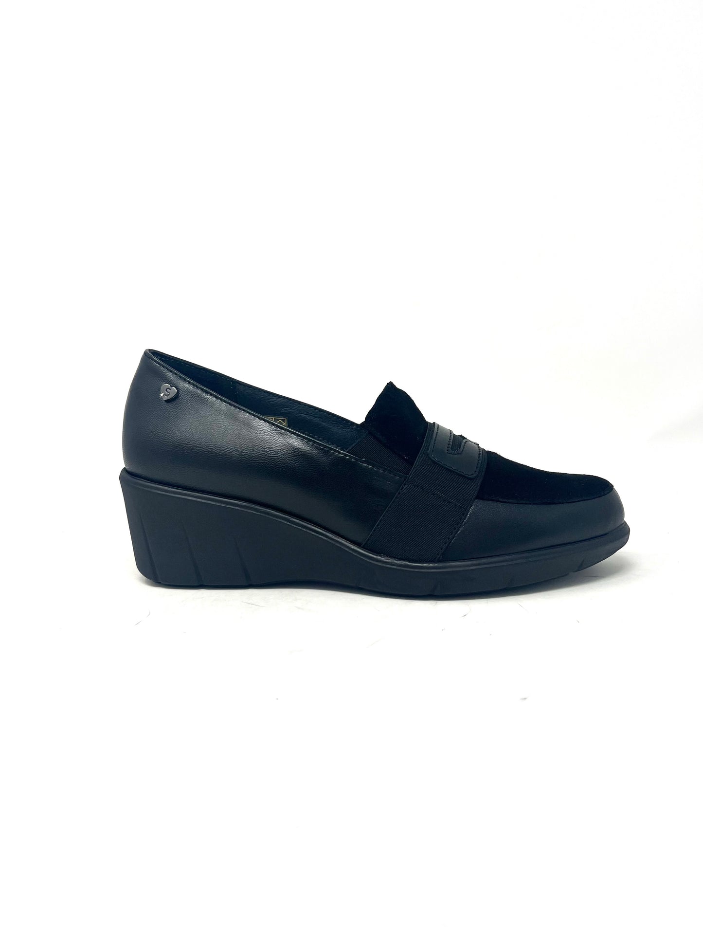 Mocassino su zeppa pelle nero inserti camoscio -F51A2N