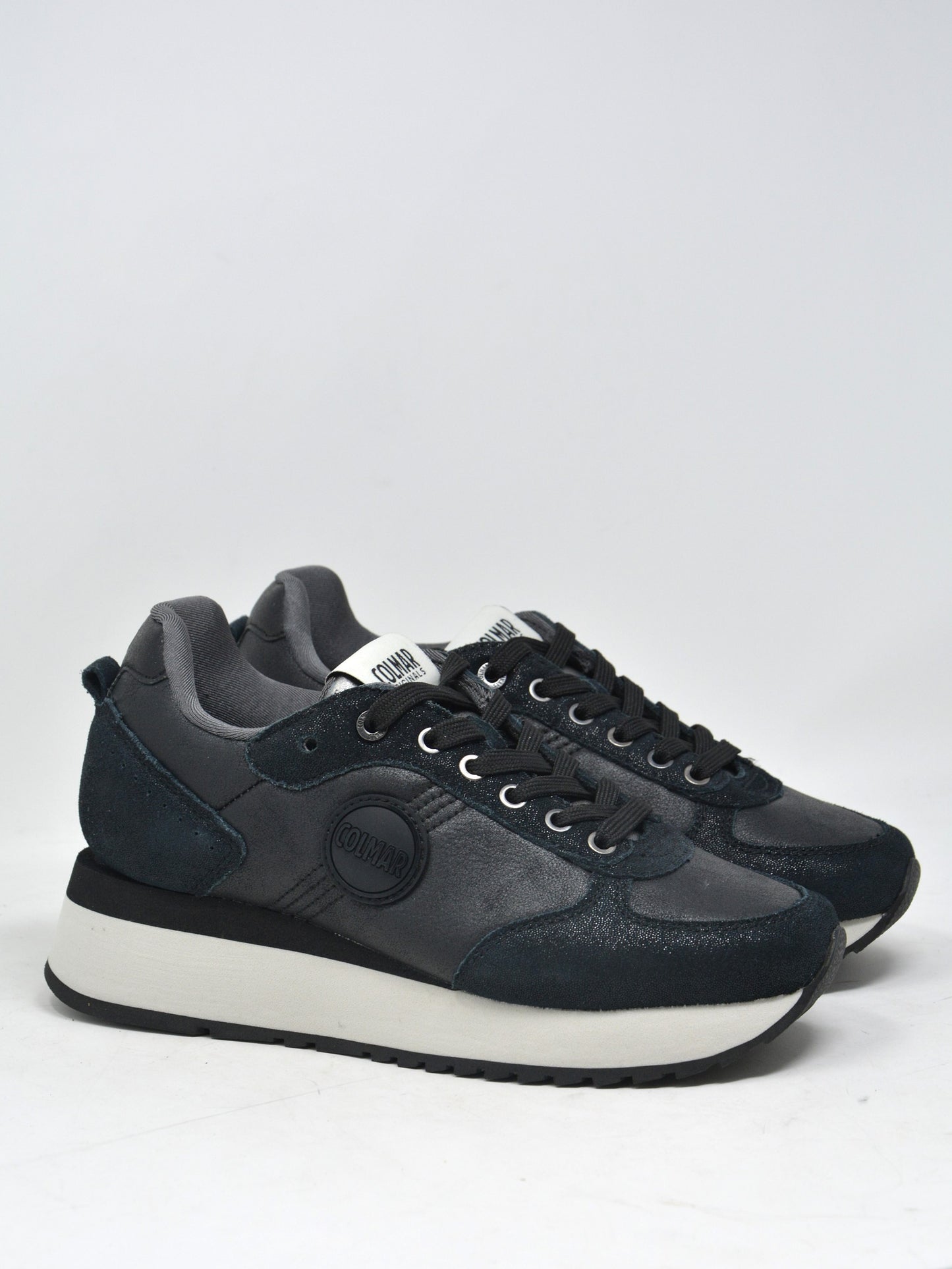 Sneakers travis punk black - TRAV035