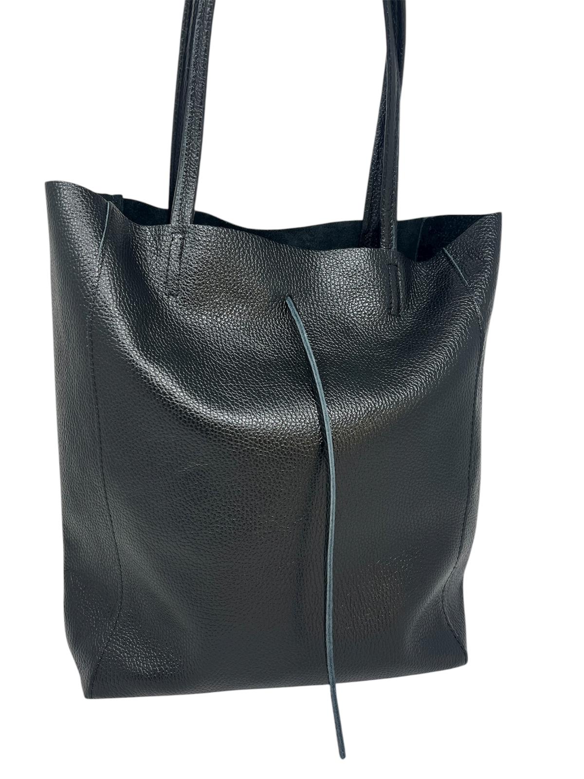 Maxi bag in pelle a secchiello con manici morbidi - 9642