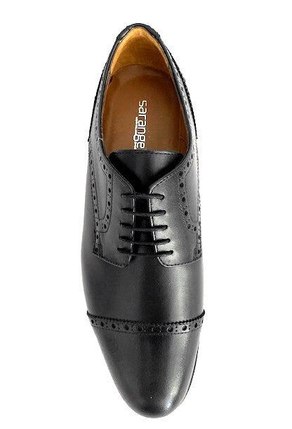 Derby con motivi traforati