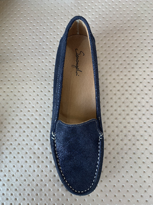 Mocassino blu con zeppa