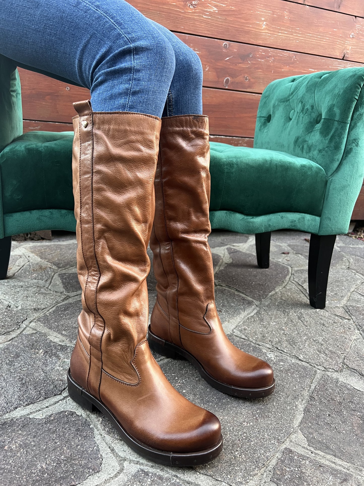 Stivale con ghetta in pelle di vitello color cuoio