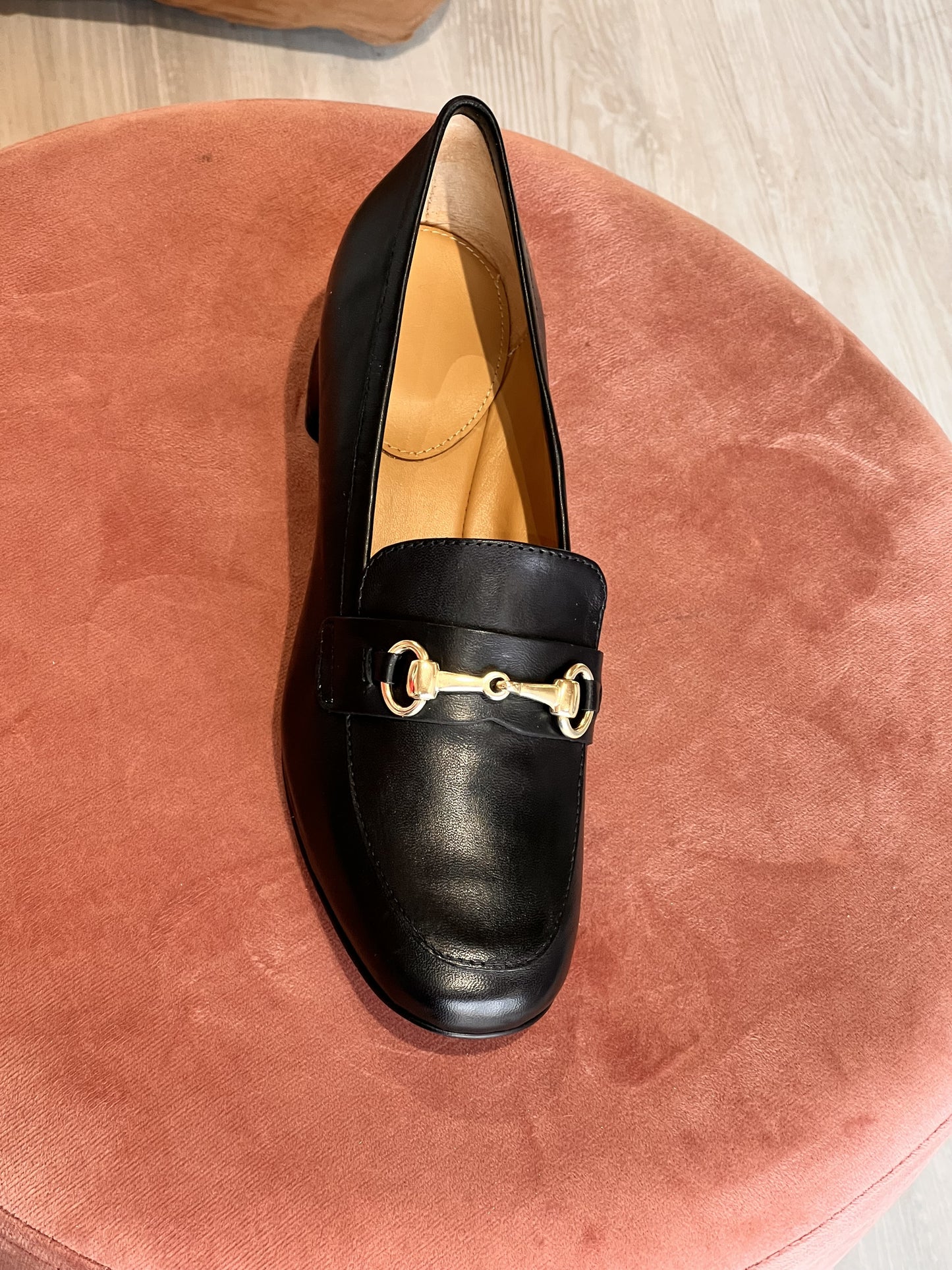 Mocassino tacco 50 lavorazione sacchetto pelle nero morsetto oro -300NE