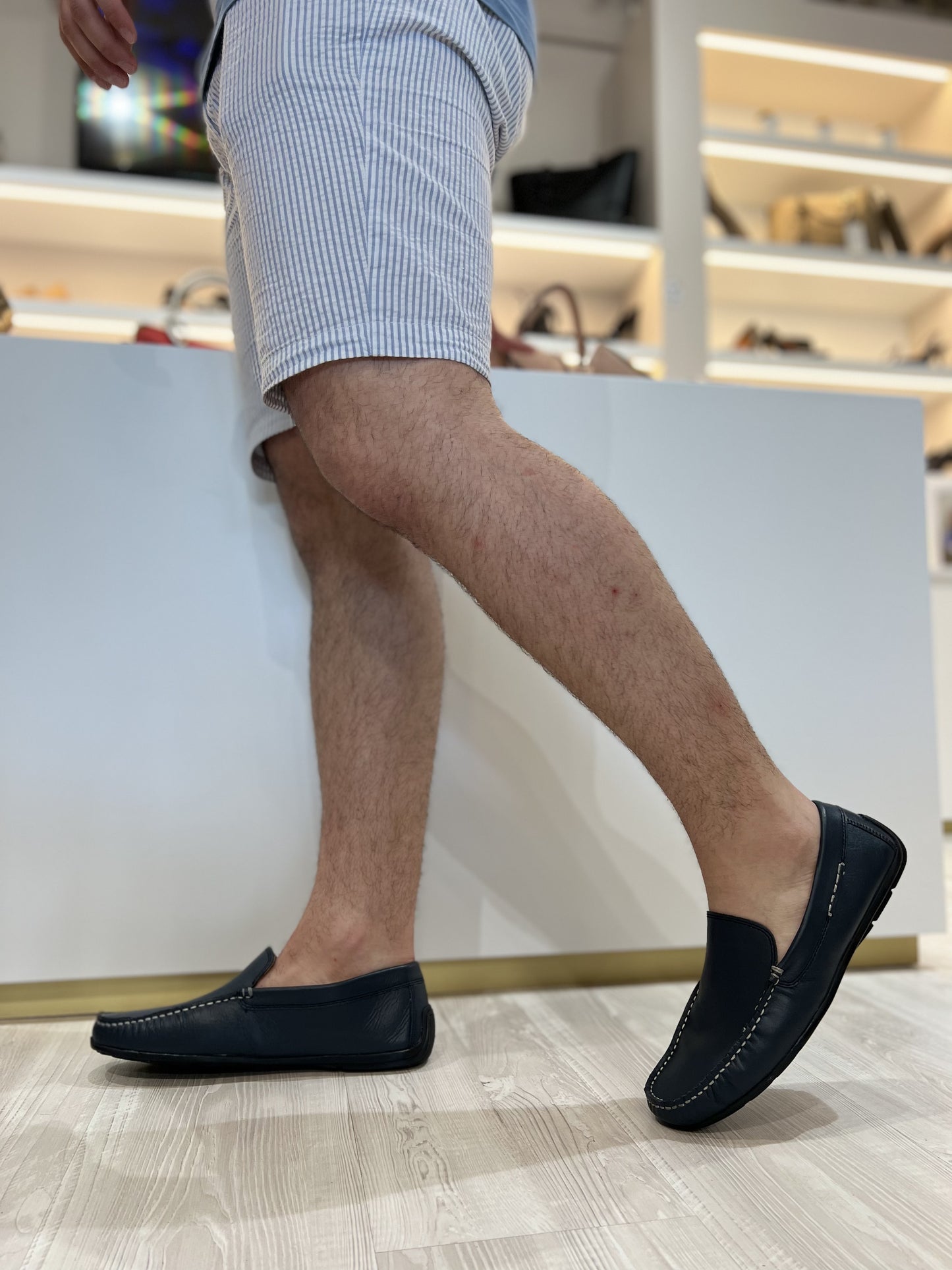 Mocassino sportivo impunture pelle blu