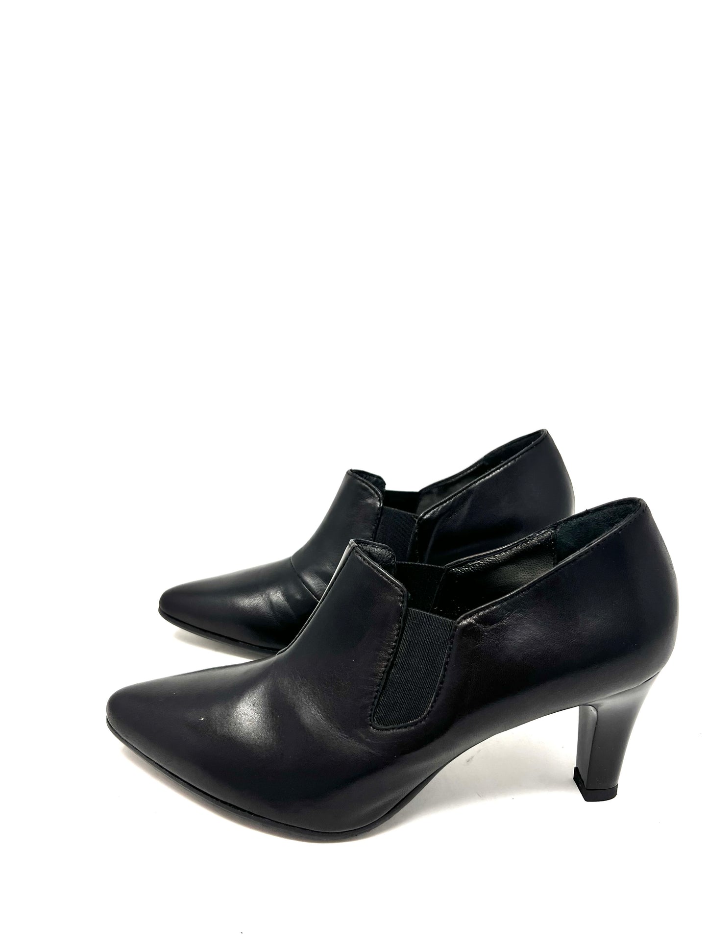 Scarpa accollata pelle nero elastici laterali -22635NE