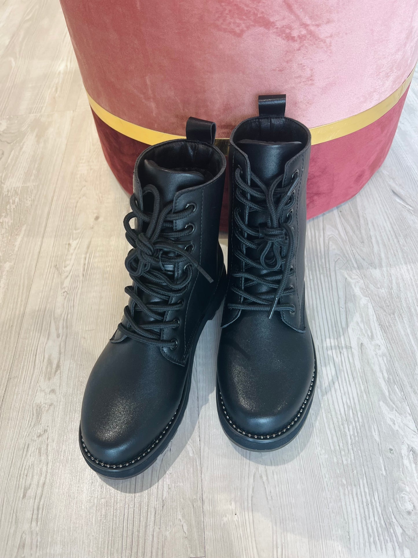 Anfibio nero in eco-pelle - FA9001N