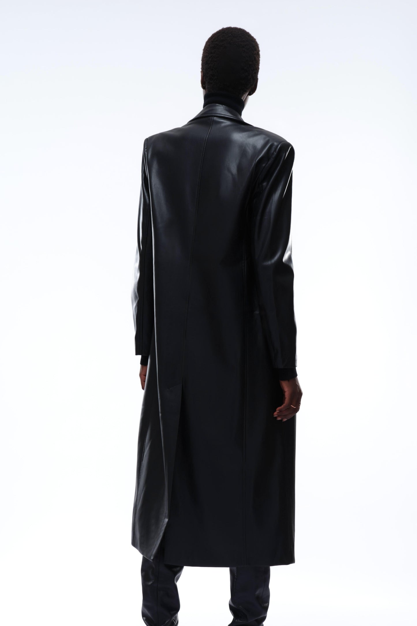 Cappotto in eco-pelle - L6553NE