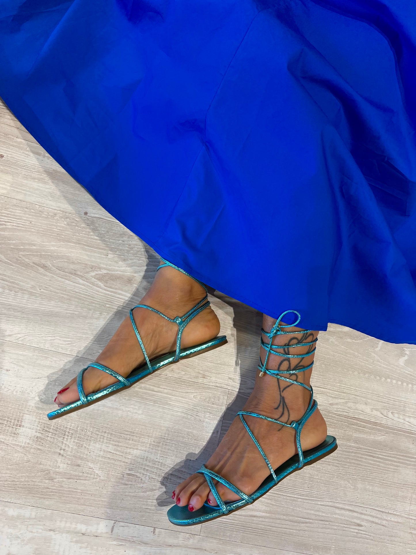 Sandalo flat con lacci blue sky -2048SK