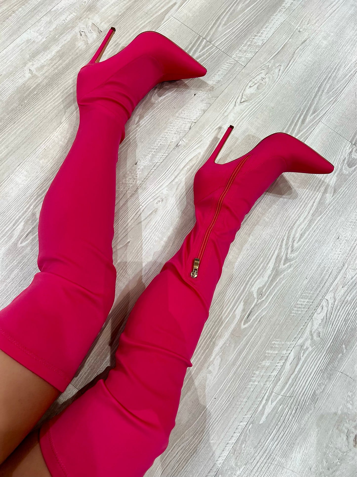 Stivale in lycra con tacco alto fucsia K6079NE