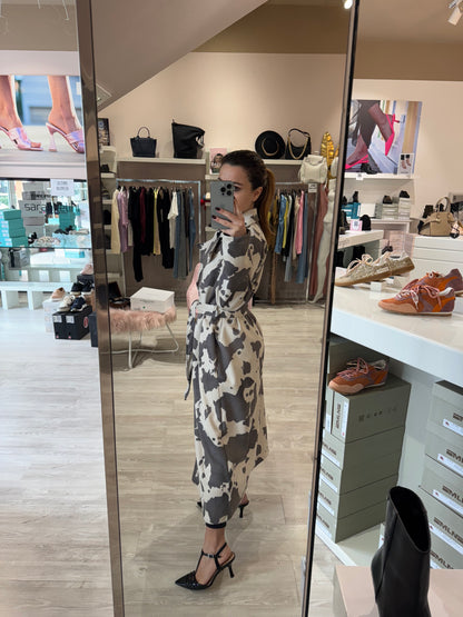 Trench con cinta stampa animalier