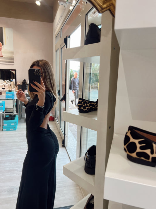 Abito lungo con schiena scoperta