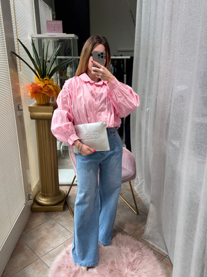 Camicia crop con colletto rosa