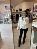 Giacca corta bianca con bottoni oro -08900N