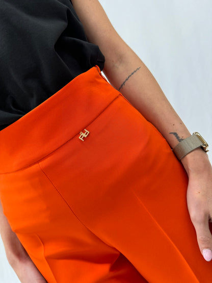 Cropped con baschina arancione -RACHELA