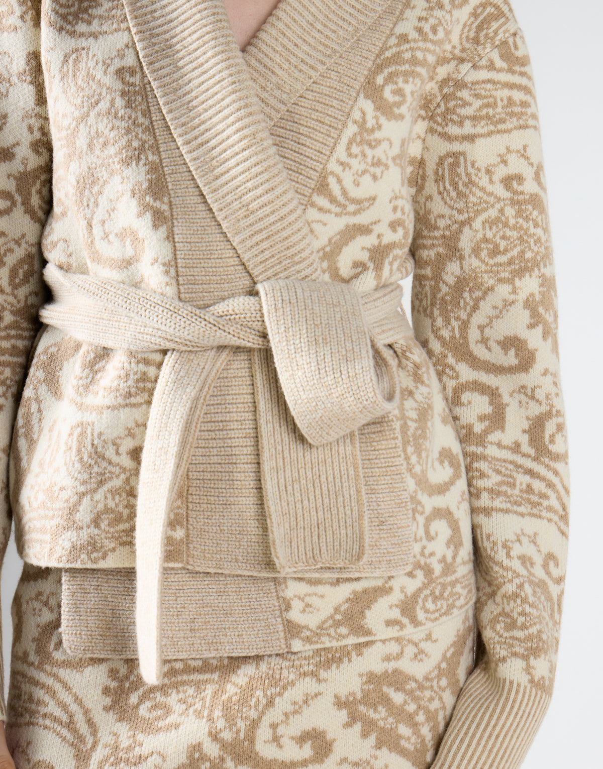 Cardigan ricamato crema V_GLA5865