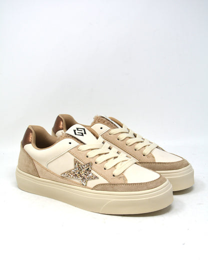 Sneaker beige bassa con stella -GB1008