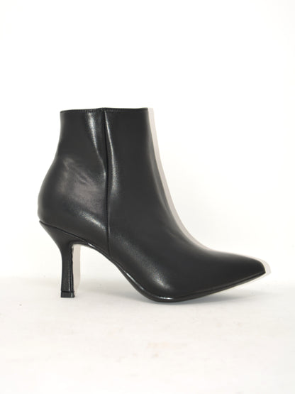 Tronchetto in pelle testa di moro -A0806