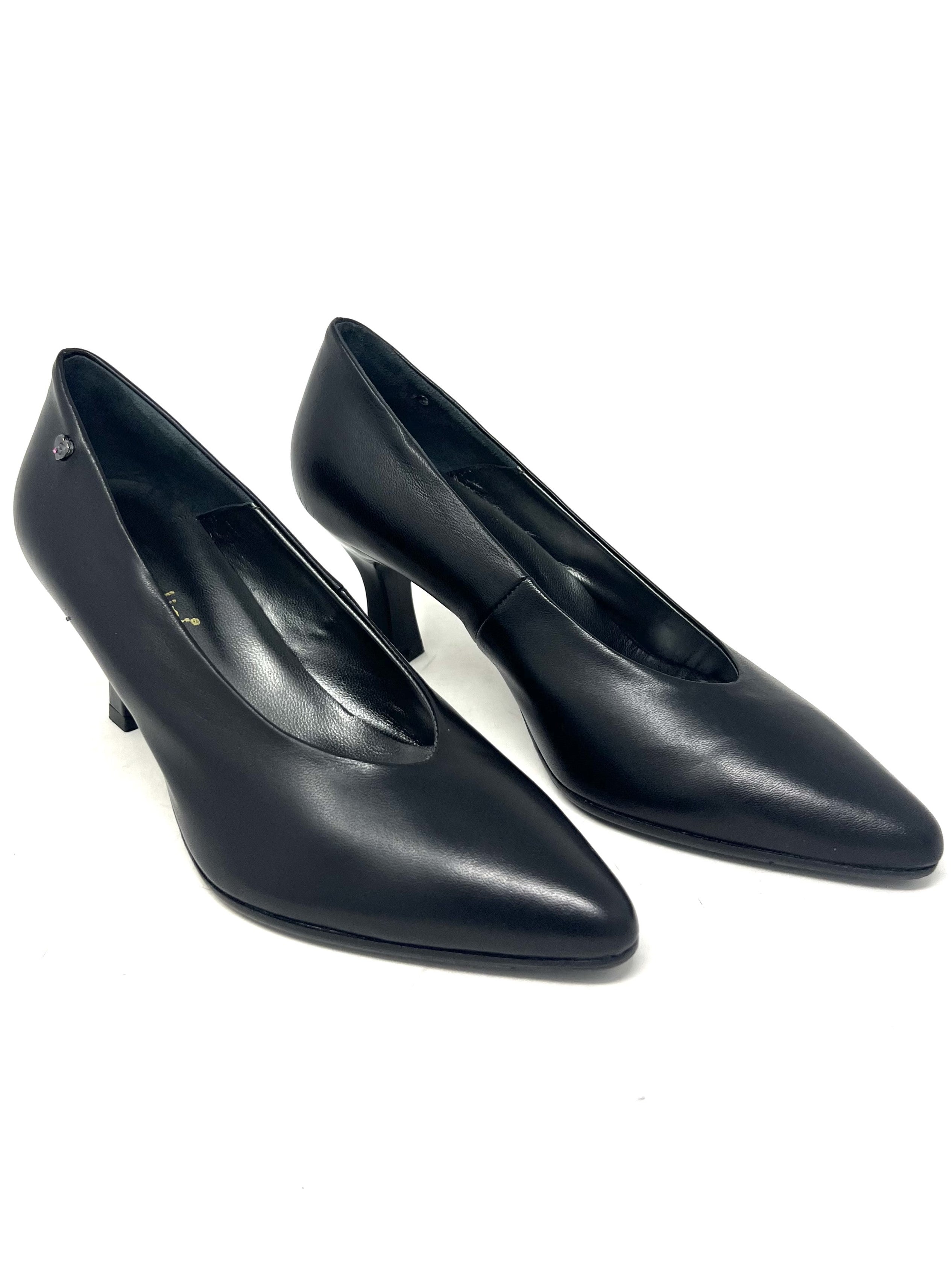 Decolletè scollo uovo pelle nero -P61A3N