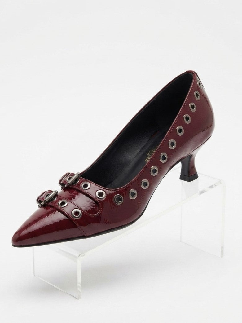 Decolleté bordeaux con borchie - V_894M09