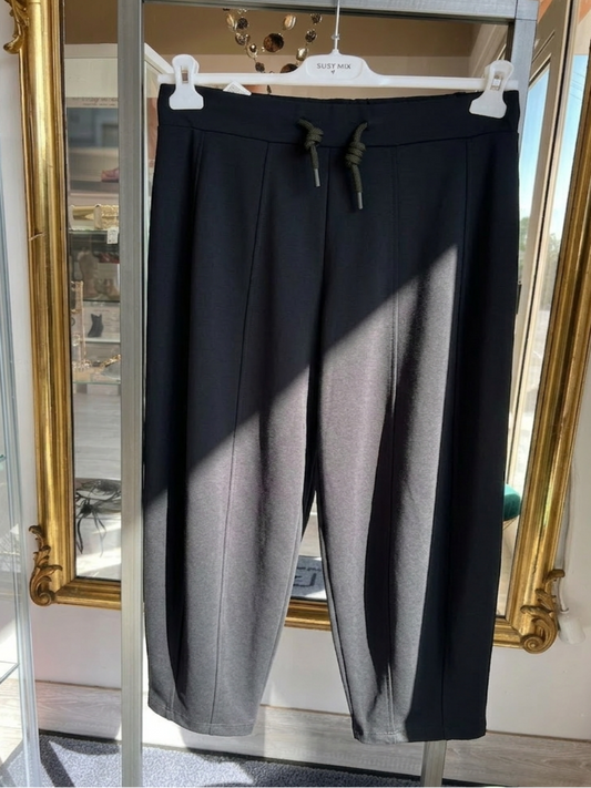 Pantalone ovetto ampio nero V_SMXP00