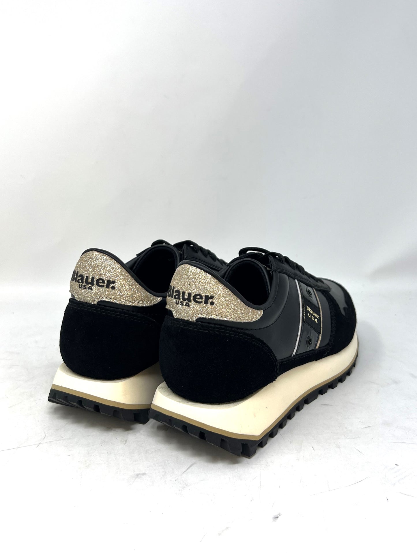 Sneaker Millen camoscio nero - MILBLK