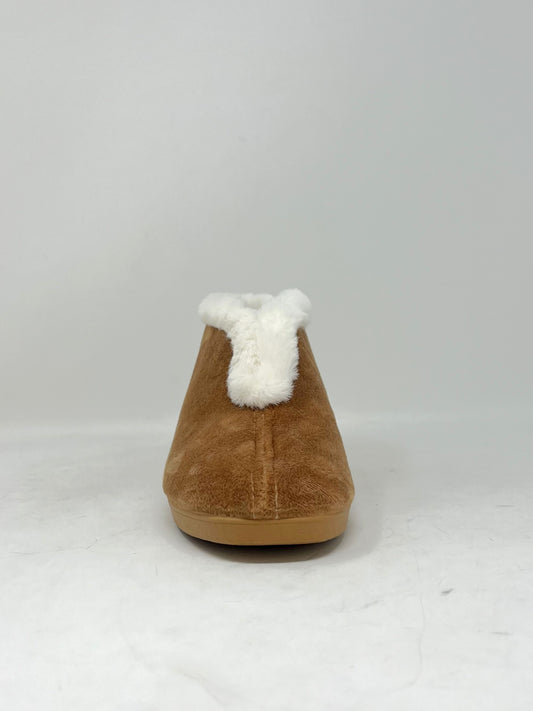 Pantofola con scollo color ocra - 31135