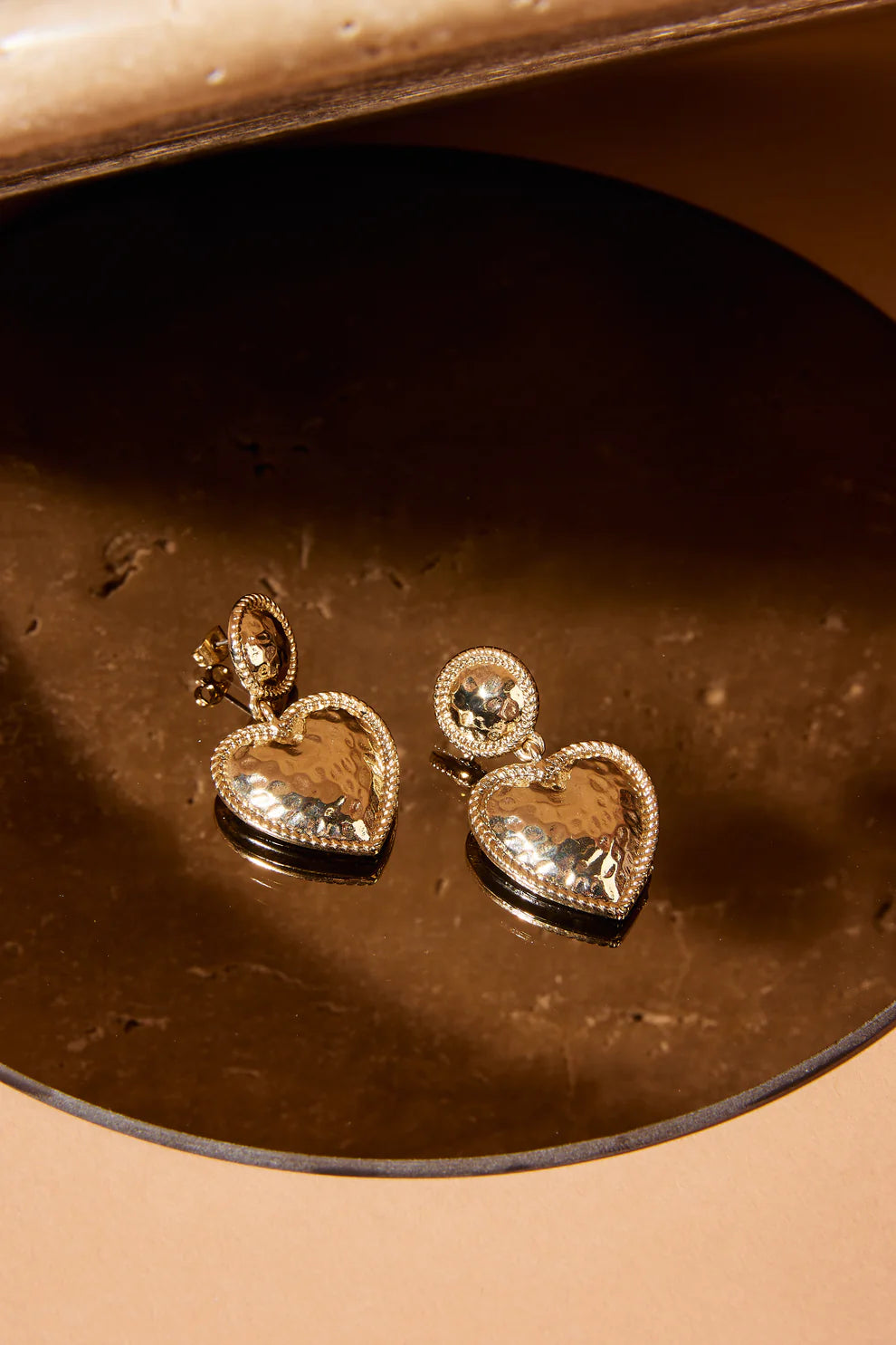 Orecchini oro cuore pendente CLUB MANHATTAN - V_AMORE