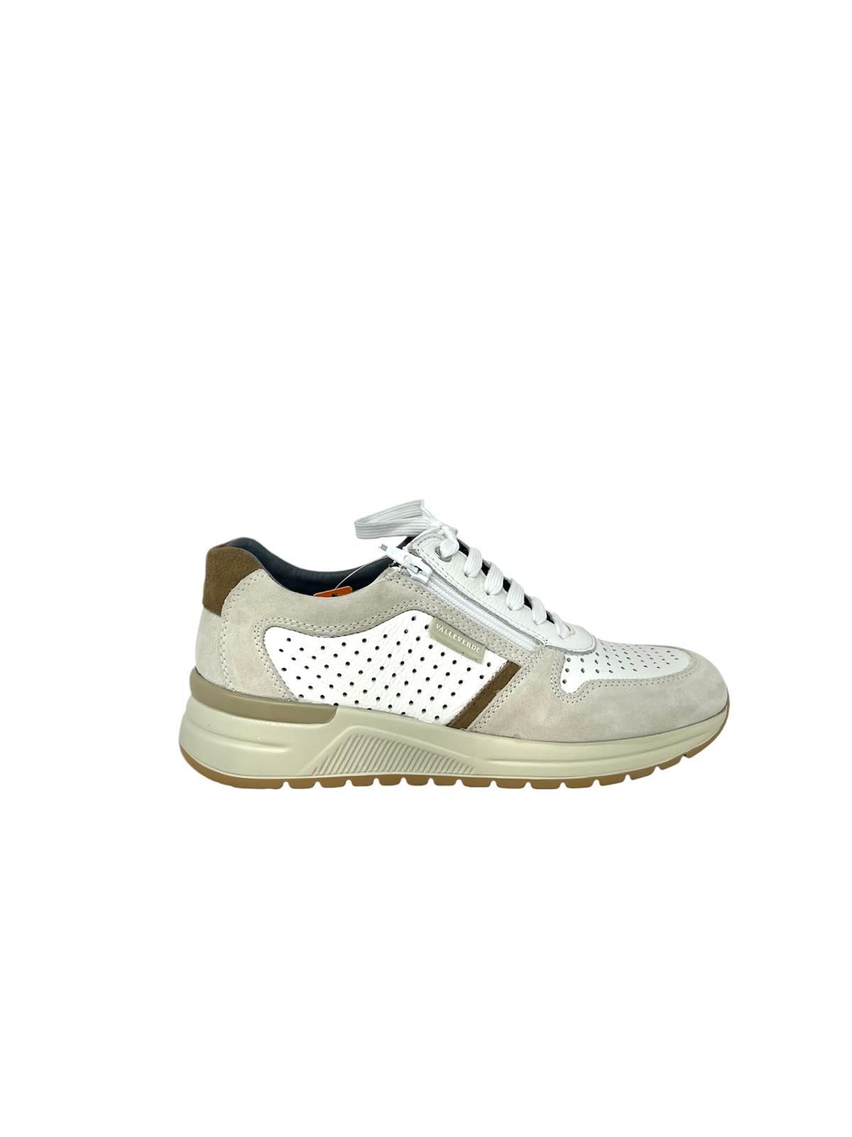 Sneakers uomo pelle bianco ghiaccio - V49904