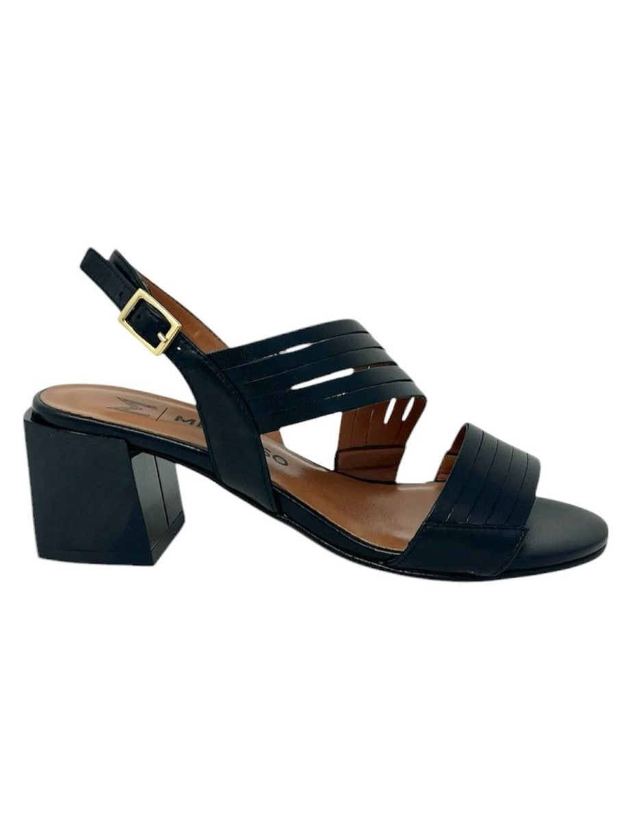 Sandalo con tacco quadrato 5cm pelle nero - K35531