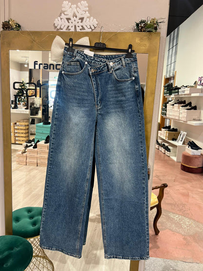 Jeans a palazzo asimmetrico - 6100J