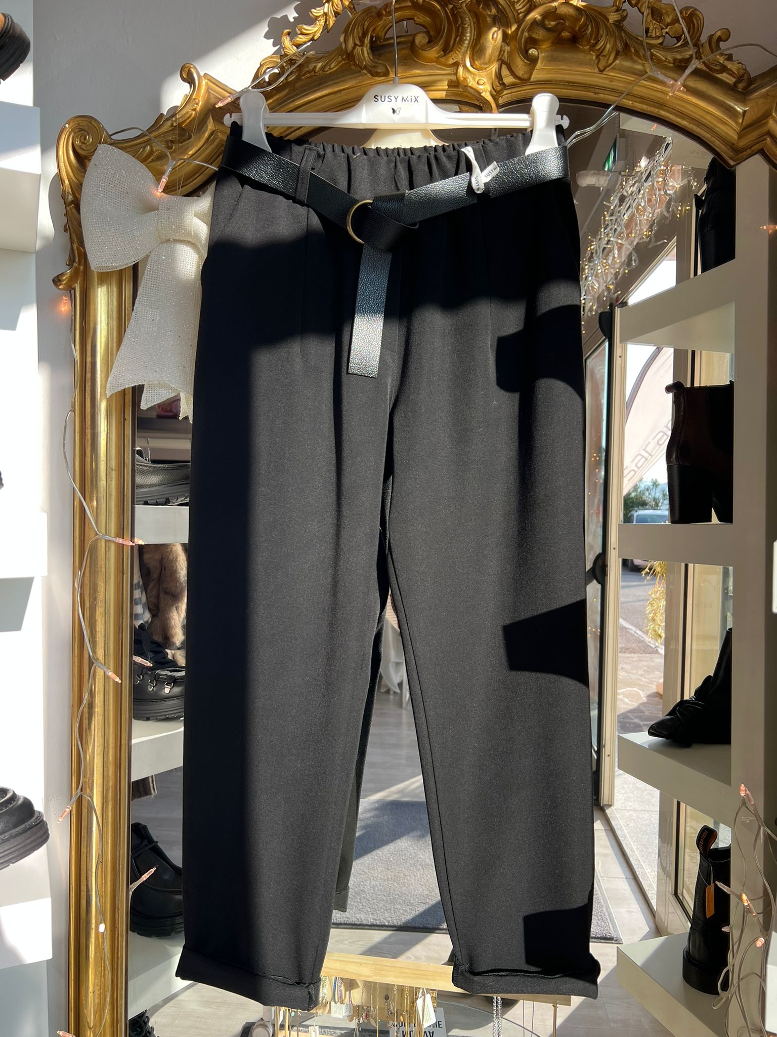 Pantalone in tessuto con cintura nero -  22245S