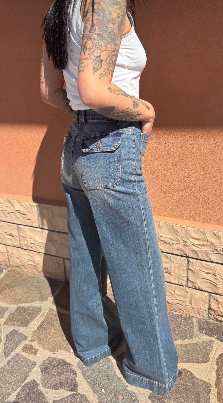 Jeans con tasche vita alta V_81106
