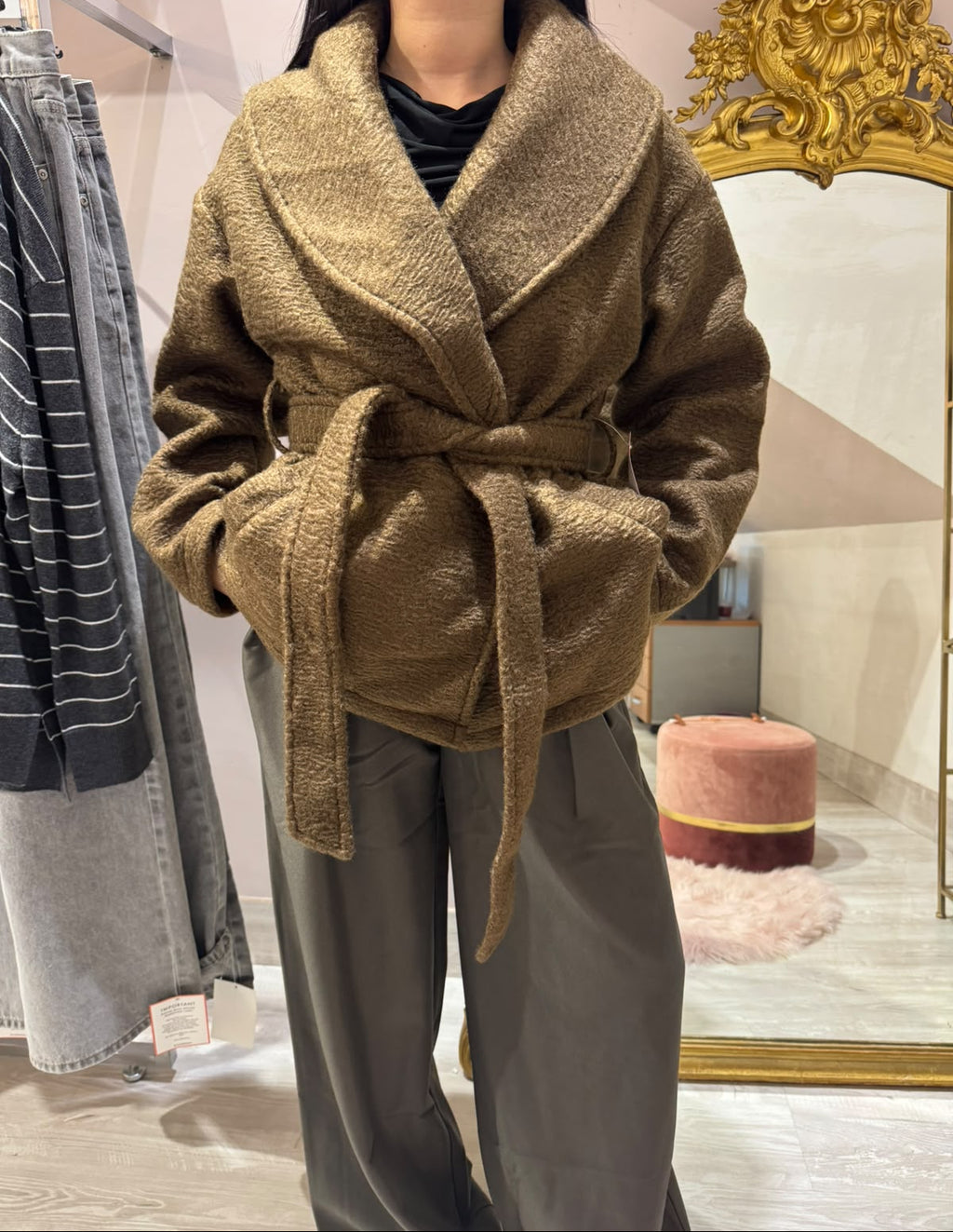Cappotto con cinta in vita teddy beige V_KA7714
