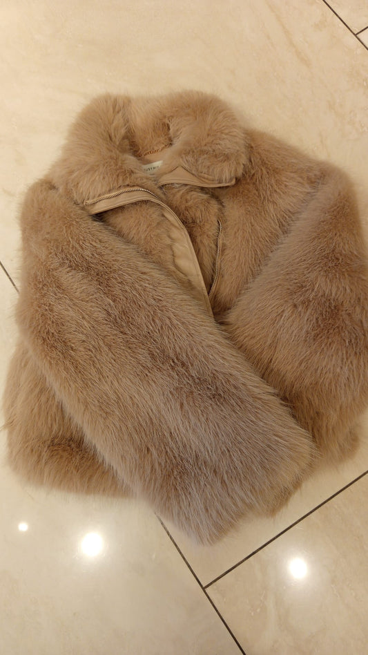 Eco-pelliccia con zip 250201