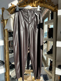 Pantalone in ecopelle liscio moro con tasche - 266710N