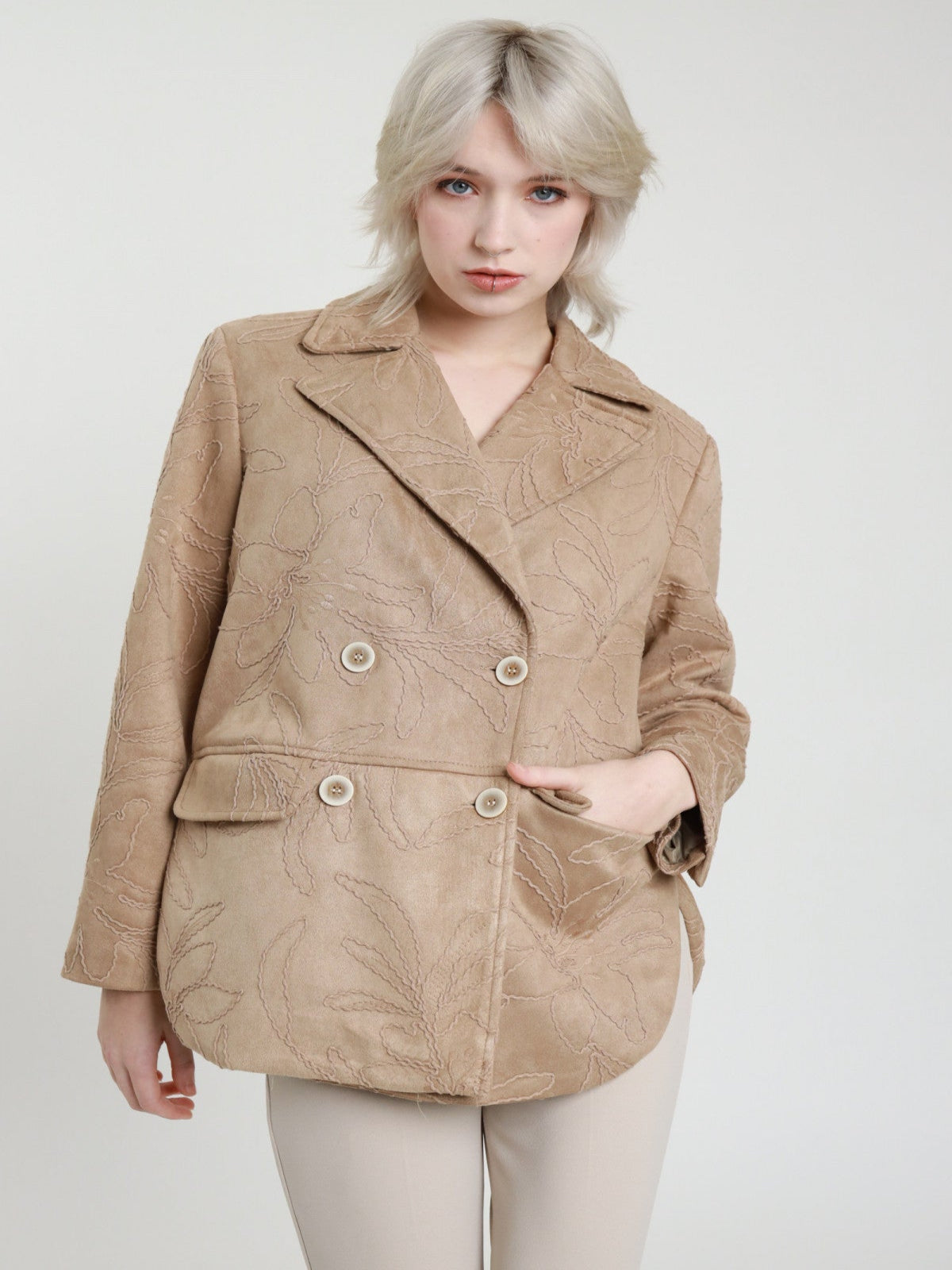 Giacca doppiopetto beige con ricami - V_PP356