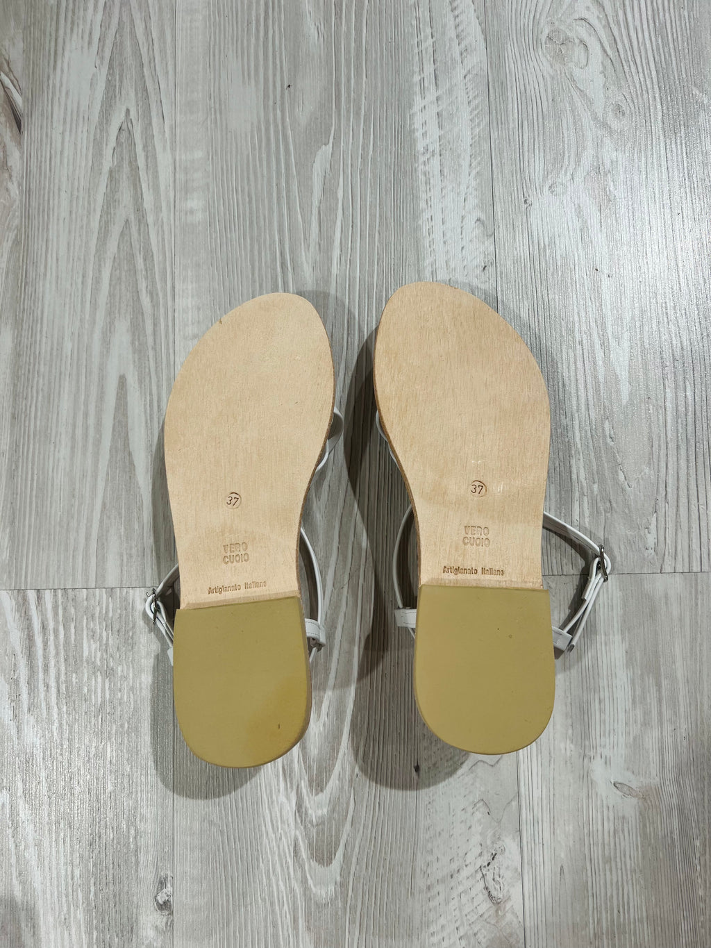 Sandali infradito in nappa bianca-103BI