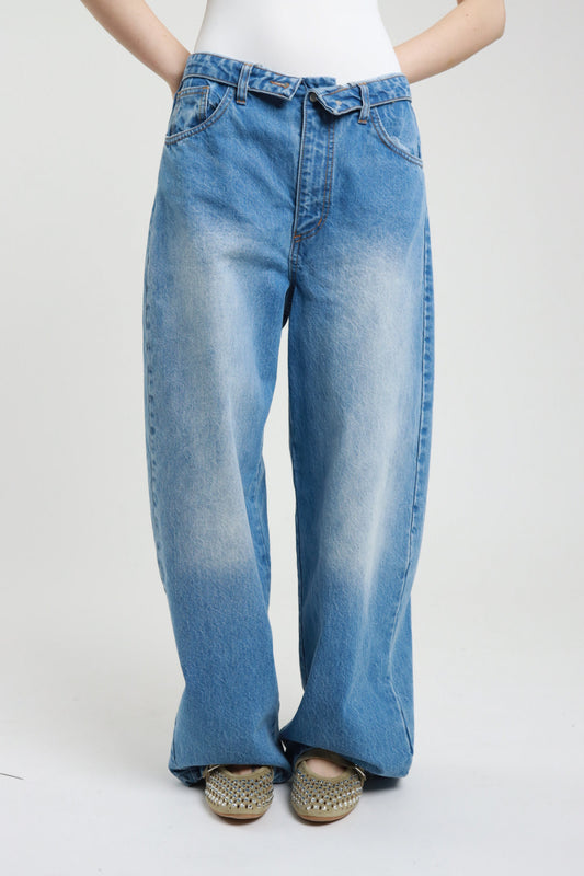 Pantalone jeans con vita rigirata V_P21103