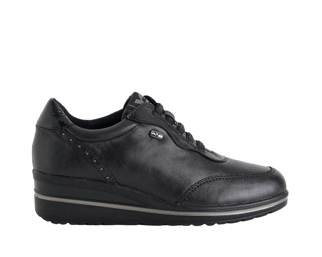 Sneaker nera in nappa Valleverde V_VD251W