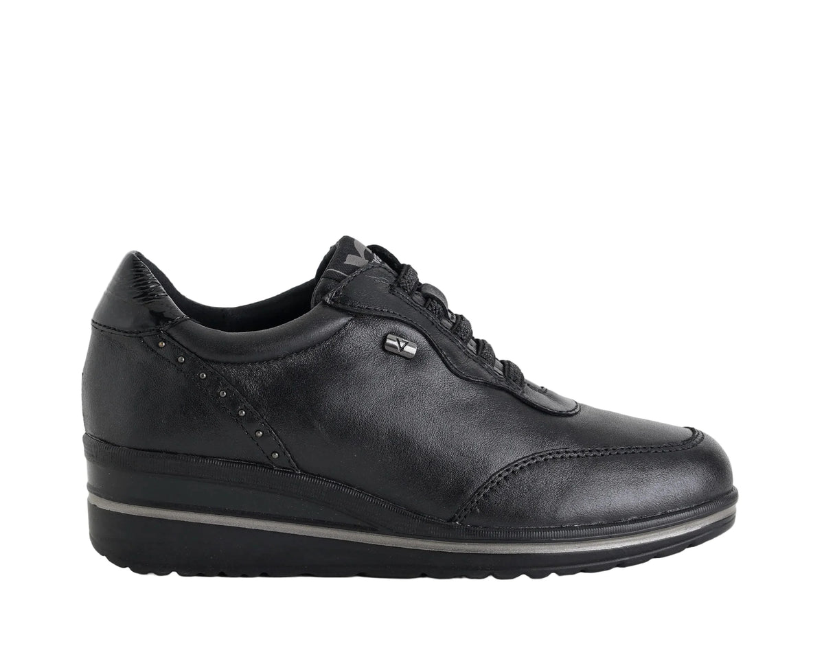 Sneaker nera in nappa Valleverde V_VD251W