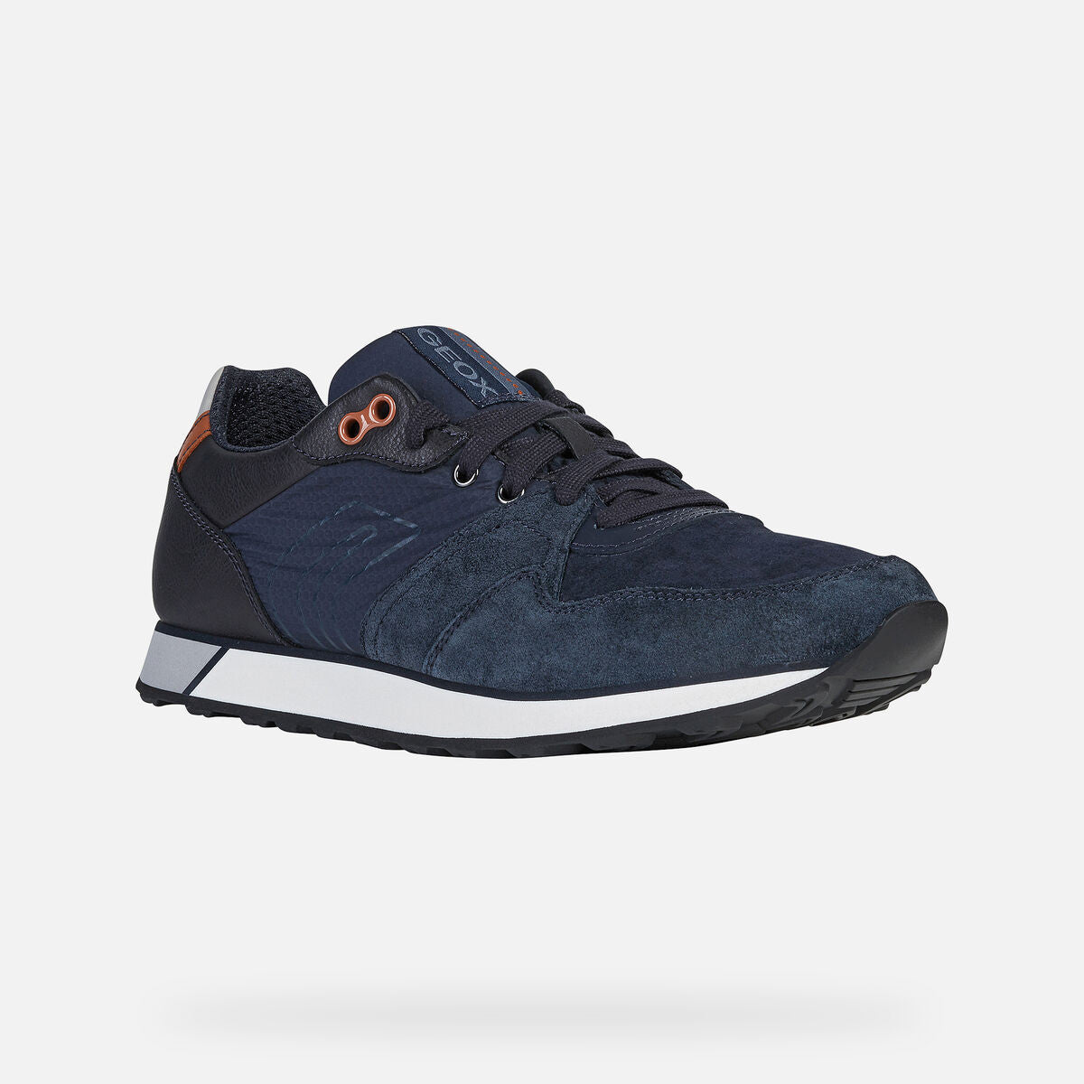 Sneakers in camoscio vittoriale