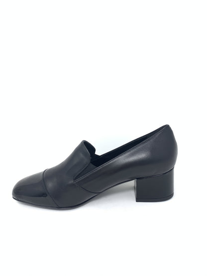 Scarpa in pelle inserti vernice nero