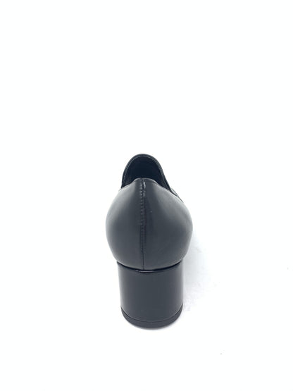Scarpa in pelle inserti vernice nero