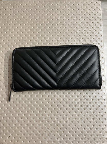 Portafoglio zip trapuntato pelle nero