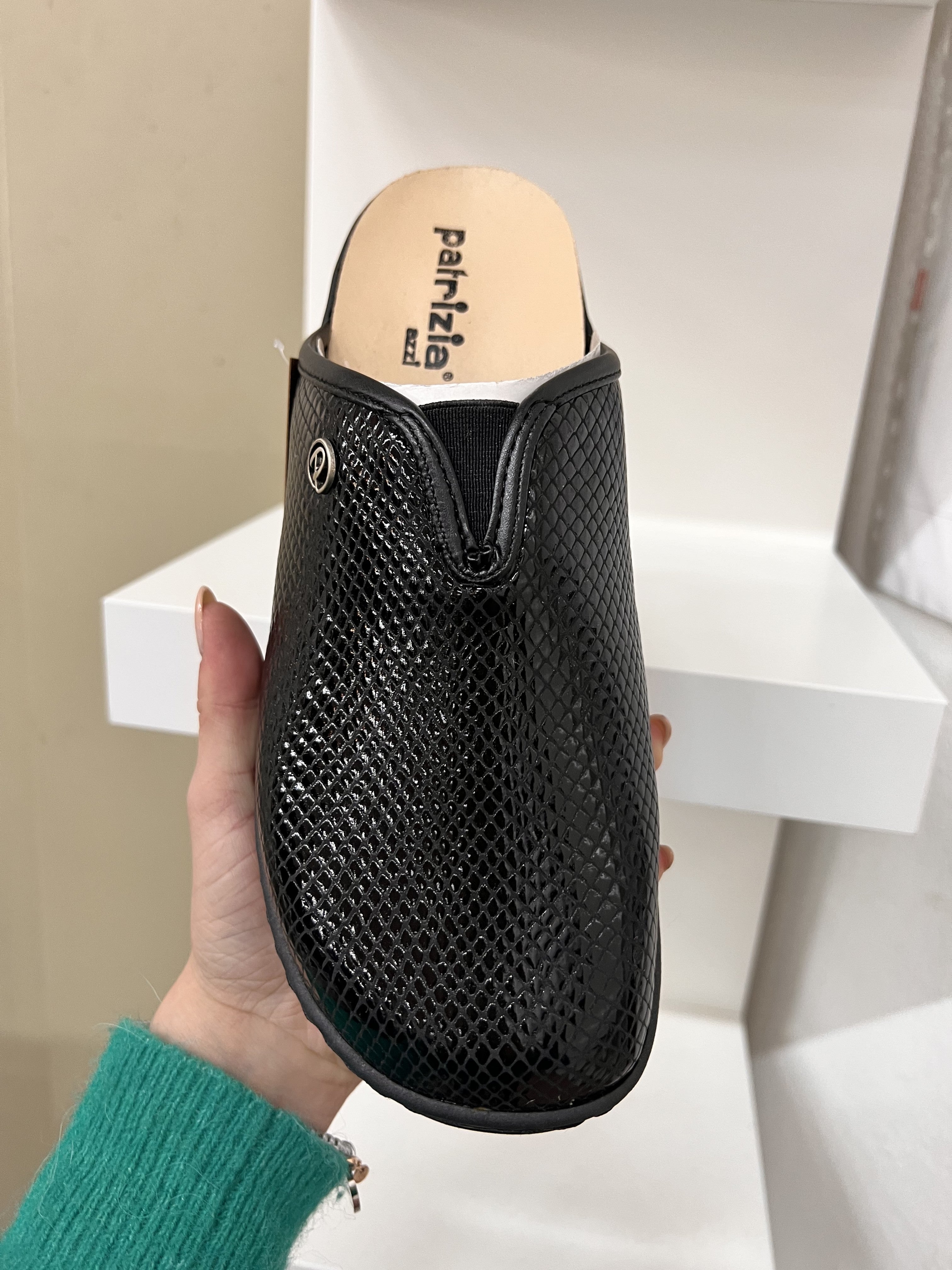 Ciabatta sottopiede estraibile snake nero